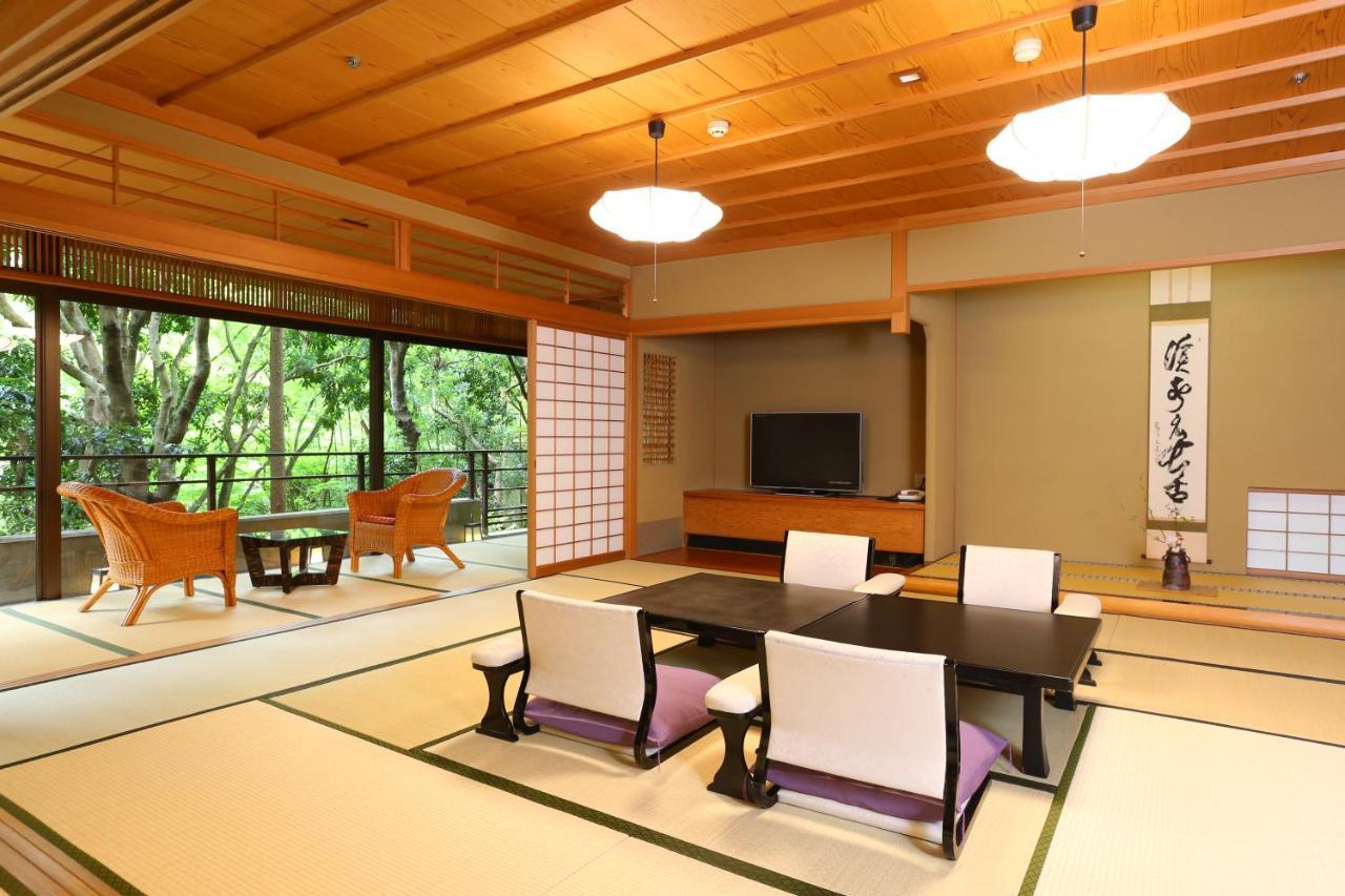 Oku Yugawara Sansuirou Hotel Exterior photo